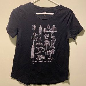 Black t-shirt